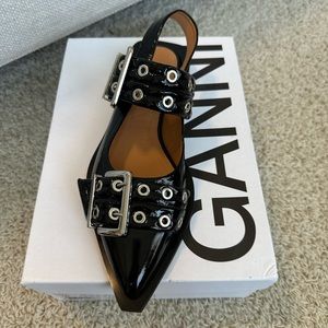 New in Box Ganni Black Patent Leather Buckle Ballerina Flats 39 8.5
